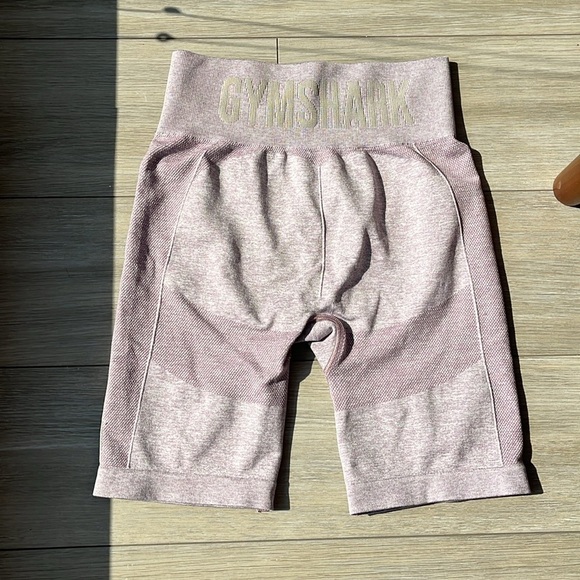 Gymshark Flex Cycling Shorts - Picture 4 of 4